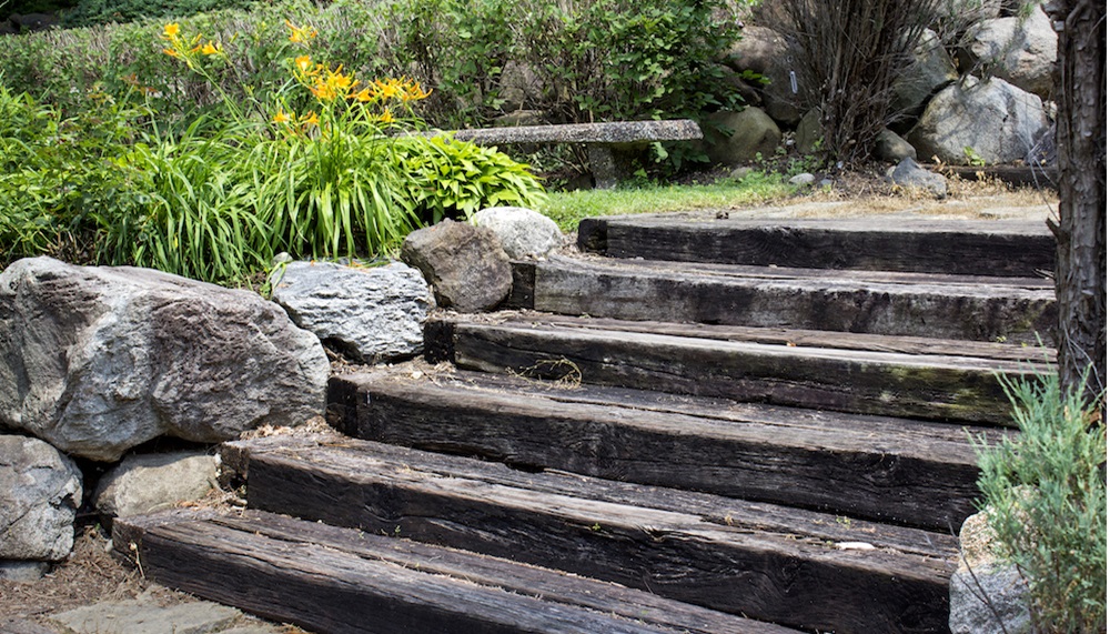 traverses chemin de fer escalier